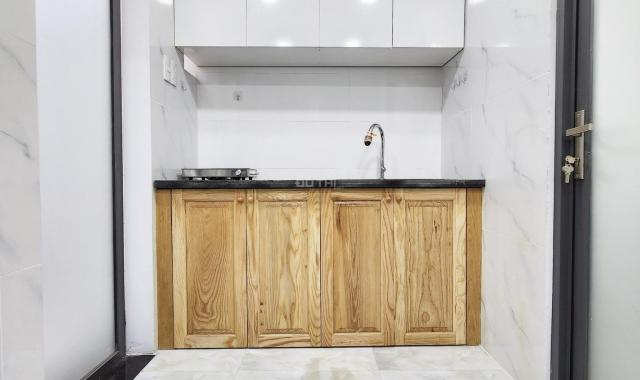 Phòng Duplex sạch sẽ mát mẻ tại Nhất Chi Mai, có thang máy, sân thượng