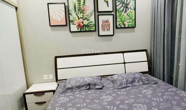 Chính chủ bán căn 67m2 tòa SP CC Goldseason - 47 Nguyễn Tuân, giá 3 tỷ 150 triệu.