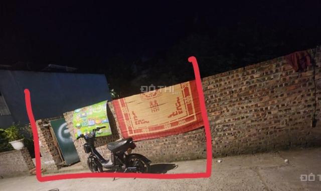 Cần bán gấp mảnh đất vàng phố Đông Ngạc 47m2, ô tô vào nhà, 3.45 Tỷ