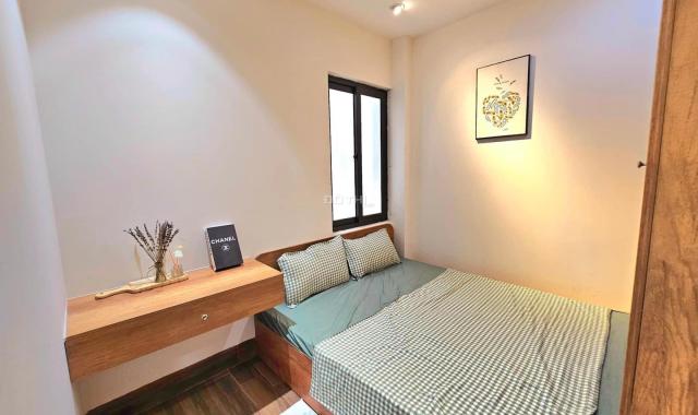 Chính chủ bán chung cư Hào Nam - Cát Linh - Ô Chợ Dừa, ngõ hai ô tô tránh nhau, lô góc