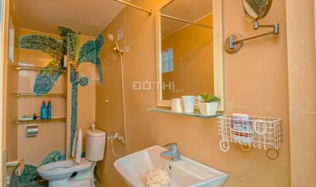 Bán nhà 37m2 phố nguyễn đình thi  view hồ tây