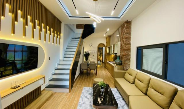 Tôi cần bán nhà 3 tầng mặt tiền đường HẢI SƠN, Hải Châu