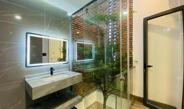 Tôi cần bán nhà 3 tầng mặt tiền đường HẢI SƠN, Hải Châu