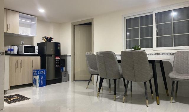 Bán CHDV ngay chợ Rạch Ông phường 2 , quận 8 DT : 5x22m