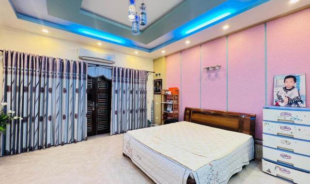 Chính chủ bán gấp nhà ngõ 20 phố Hồ Tùng Mậu, 35m2, 5 tầng, ngõ rộng, gần mặt phố, giá 3,5 tỷ