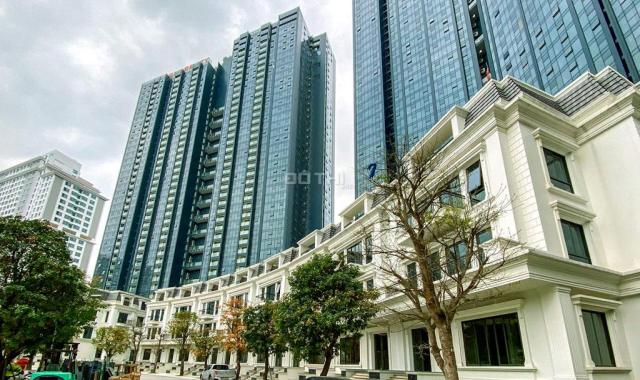 Cho thuê căn góc 3 phòng ngủ dự án Sunshine City, tầng trung, ban công hướng Nam