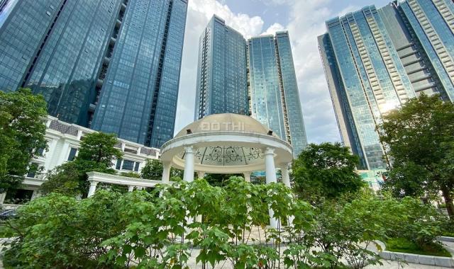 Cho thuê căn góc 3 phòng ngủ dự án Sunshine City, tầng trung, ban công hướng Nam