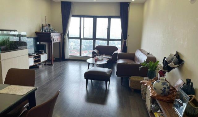 Bán rất gấp căn hộ 3PN tòa A chung cư Mulberry Lane, dt 119m2, nhà full đồ, giá 4,3 tỷ vào ở ngay