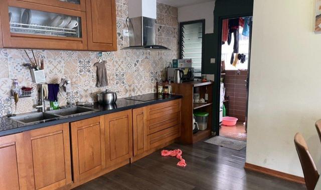 Bán rất gấp căn hộ 3PN tòa A chung cư Mulberry Lane, dt 119m2, nhà full đồ, giá 4,3 tỷ vào ở ngay