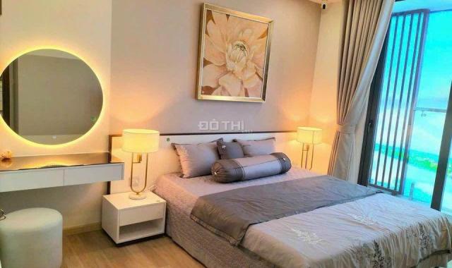 Căn hộ cao cấp CT1 Riverside Luxury 2PN-2WC, đầy đủ nội thất, tầng view thoáng.