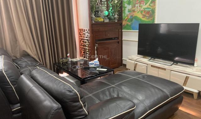 Siuuuuu cấp căn hộ full nội thất 3 phòng ngủ diện tích 82.8m2 với chỉ 4.6 tỉ VND!!