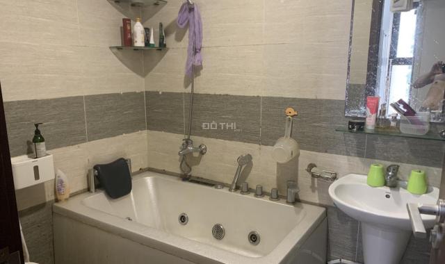 Siuuuuu cấp căn hộ full nội thất 3 phòng ngủ diện tích 82.8m2 với chỉ 4.6 tỉ VND!!
