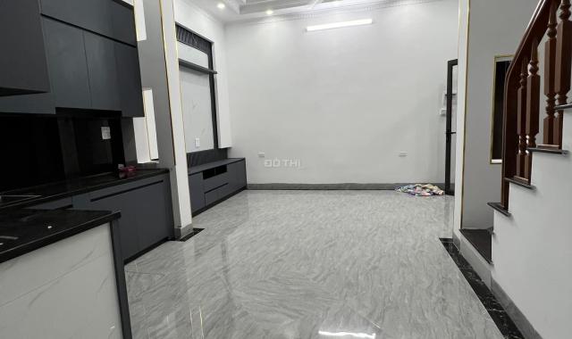 NHÀ MỚI 10M RA MP TÂN ẤP 37M 5 TẦNG MT 7M 3.5 TỶ NGÕ 3 GÁC NÔNG RỘNG , SỔ ĐỎ VUÔNG  0986073333