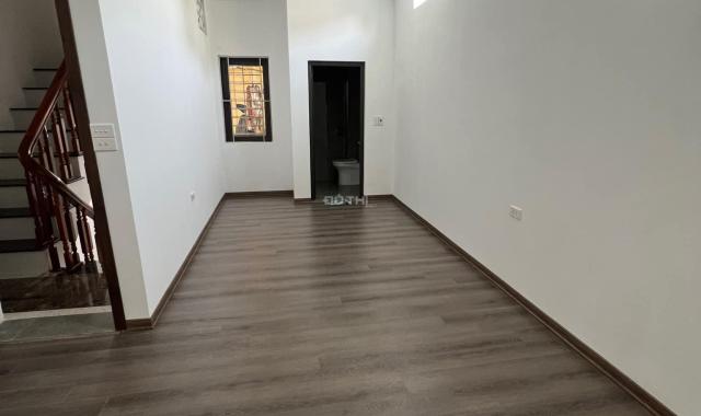 NHÀ MỚI 10M RA MP TÂN ẤP 37M 5 TẦNG MT 7M 3.5 TỶ NGÕ 3 GÁC NÔNG RỘNG , SỔ ĐỎ VUÔNG  0986073333