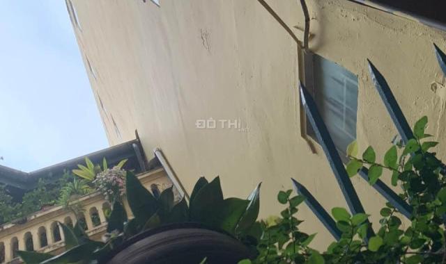 Bán nhà mặt ngõ trung tâm Cầu Giấy 45m2 7 tầng tháng máy, cách ô tô 5m, vừa ở vừa kinh doanh.