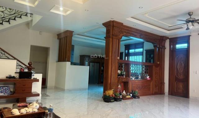 Không Có Căn Thứ 2 Biệt Thự 2 Mặt Tiền Khu Vip, Gần Giga Mall Phạm Văn Đồng, DT 250m, 3T, Chính
