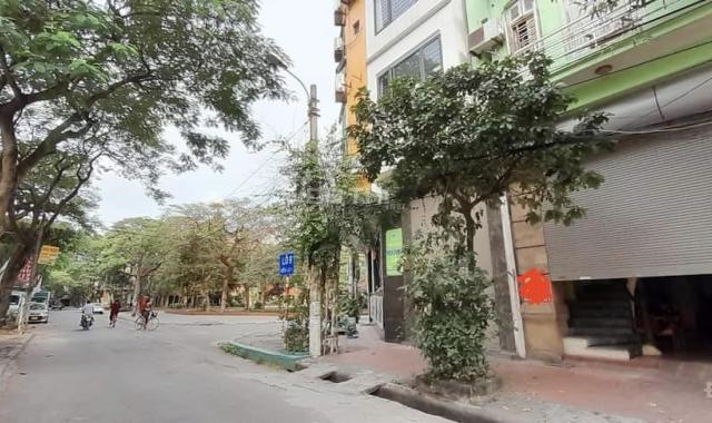 Cần bán gấp nhà ĐẾN LỪ. DOANH THU 50 TRIỆU/ THÁNG.