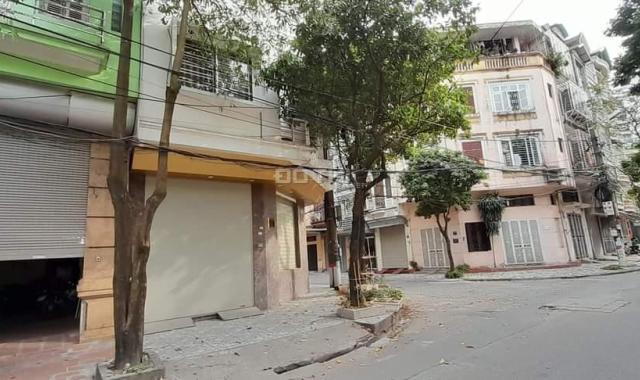 Cần bán gấp nhà ĐẾN LỪ. DOANH THU 50 TRIỆU/ THÁNG.