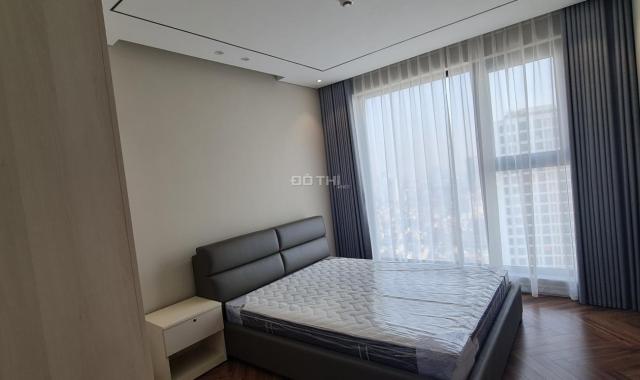 Cho thuê chung cư Kingpalace 108 Nguyễn Trãi 3 pn full đồ 26tr LH:0966.915.990