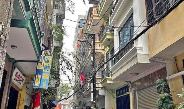 Bán gấp nhà Thái Thịnh 49m2 – 5 Tầng – 6 ngủ - chỉ 5.9 tỷ - ô tô đỗ ngày đêm
