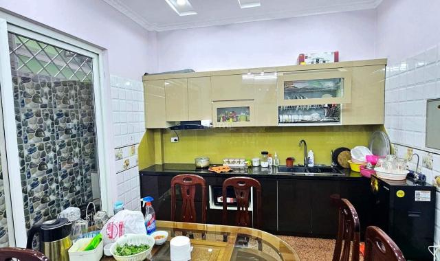 BánNhà Mai Anh Tuấn-Đống Đa,Oto vào nhà, ở ngay,60m x5 Tầng, MT5m. 13,xTỷ