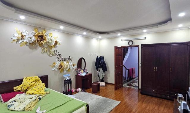 BánNhà Mai Anh Tuấn-Đống Đa,Oto vào nhà, ở ngay,60m x5 Tầng, MT5m. 13,xTỷ