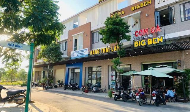 Cần tiền bán nhà 3 tầng khu đô thị  VSIP Quảng Ngãi giá siêu mềm