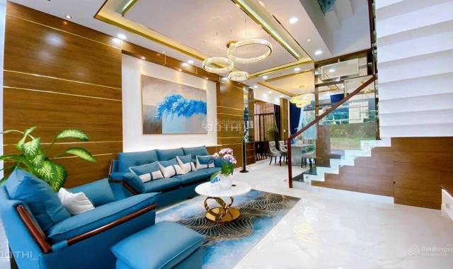 HOT! BÁN NHÀ QUẬN 7, KHU TÁI ĐỊNH CƯ PHÚ MỸ, 90M2, 13.5TỶ