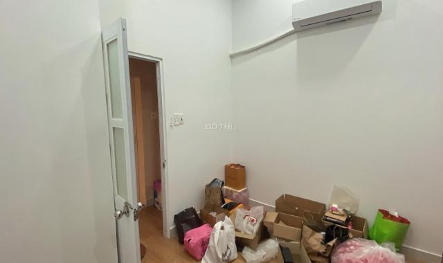 Bán nhà hẻm Trần Hưng Đạo, Quận 1, kế bên siêu thị Mỹ, gần Bùi Viện.