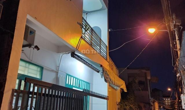 Bán nhà lầu lộ ô tô hẻm 534 đường 30/4 , phường Hưng Lợi . Giá chỉ 1 tỷ 925 triệu