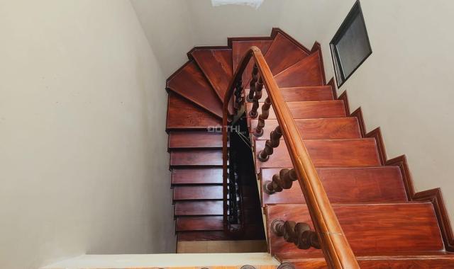 Bán nhà 5 tầng 60 m2 ngõ 165 Dương Quảng Hàm vừa ở vừa cho thuê giá nhỉnh 7 tỷ