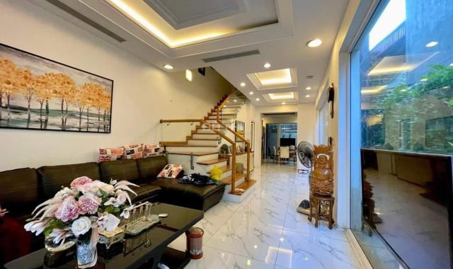 Bán nhà Văn Quán đối diện trường ĐH An Ninh, bán vị trí Vip tặng nhà siêu đẹp