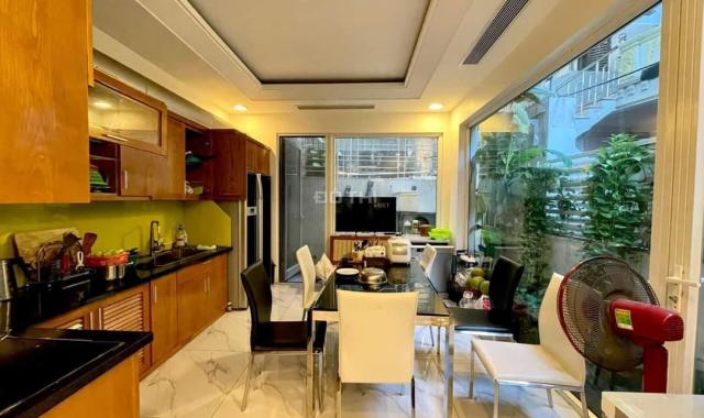 Bán nhà Văn Quán đối diện trường ĐH An Ninh, bán vị trí Vip tặng nhà siêu đẹp
