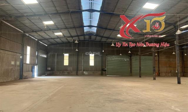 ☘️HOT!Cho thuê nhà xưởng 2000m2 trục chính CCN Thiện Tân chỉ 60tr