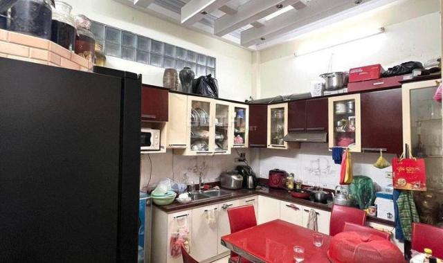 Bán gấp nhà Đặng Tiến Đông – 4 Tầng – 3 ngủ - chỉ 5.6 tỷ-  ô tô đỗ