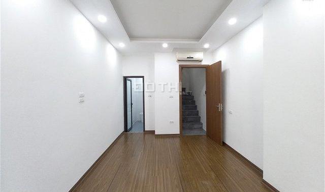 Bán nhà riêng tại Phường Thổ Quan, Đống Đa, Hà Nội diện tích 25m2 xây 5 tầng giá 2.75 Tỷ