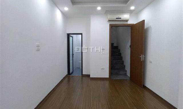 Bán nhà riêng tại Phường Thổ Quan, Đống Đa, Hà Nội diện tích 25m2 xây 5 tầng giá 2.75 Tỷ
