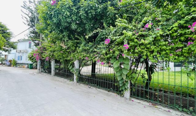 Bán đất tặng biệt thự vườn P. Trường Thọ gần ngay Ga metro Bình Thái DT đường xe tải giá còn TL