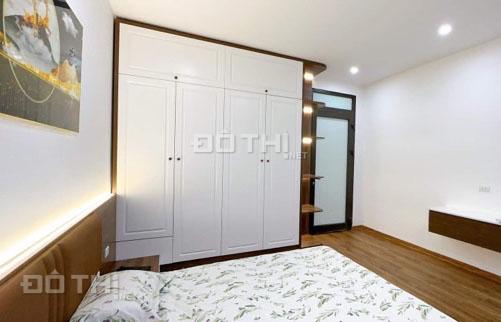 Bán nhà ven hồ Đền Lừ, kinh doanh - ô tô vào, 55m2 x 4T đủ nội thất. Đẹp, mới. Giá 8,3 tỷ
