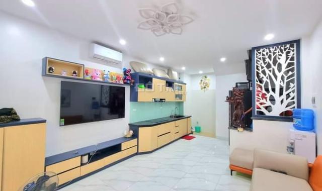 Bán nhà 7 tầng thang máy ôtô đỗ cửa phố xuân la