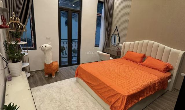 Bán gấp nhà tại Phương Mai Đống Đa 35m2 , 4 tầng giá 4ty2
