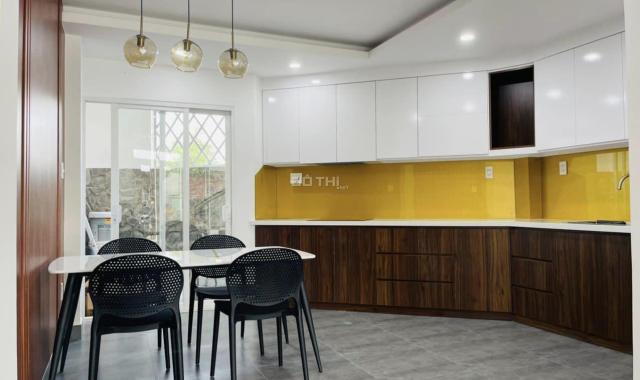 Nhà Đẹp!!! HXH Huỳnh Tấn Phát, P Phú Mỹ Q7. 5m x 10m. 5 tầng. Sổ vuông 7,8 tỷ