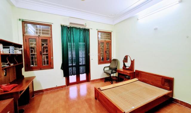 Bán Nhà Phố Mai Anh Tuấn, Phân Lô Ô Tô , Ở Ngay ,60m x5 Tầng, MT5m. 13,xTỷ