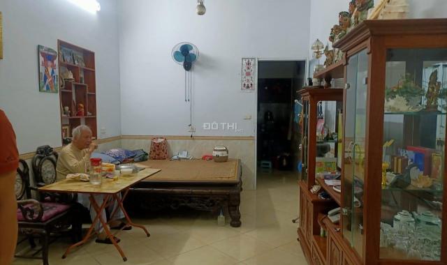 Bán nhà Tây Sơn ngay NTS giá chưa tới 5 tỷ có thương lượng, DT 50m2 ngõ vào rộng rãi