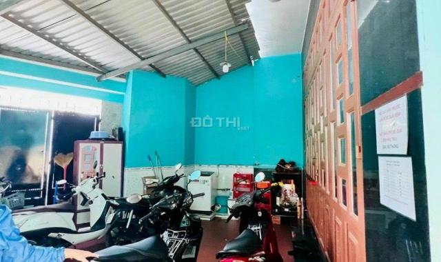 Tòa nhà CHDV ngay ĐH Ngân hàng dòng tiền 90tr/th DT 215m2 ngang 7 đẹp o tô tới cửa giá còn TL