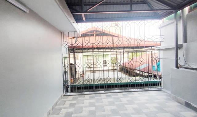 Bán nhà Lê Trọng Tấn, 36m2 x 4.5 tầng đẹp, ở-kinh doanh tốt, ô tô gần nhà. Giá 3,85 tỷ