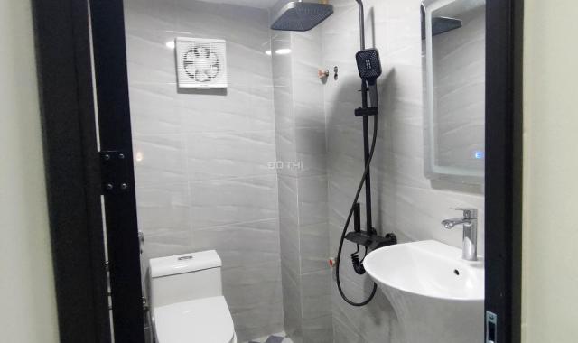 Bán nhà Lê Trọng Tấn, 36m2 x 4.5 tầng đẹp, ở-kinh doanh tốt, ô tô gần nhà. Giá 3,85 tỷ