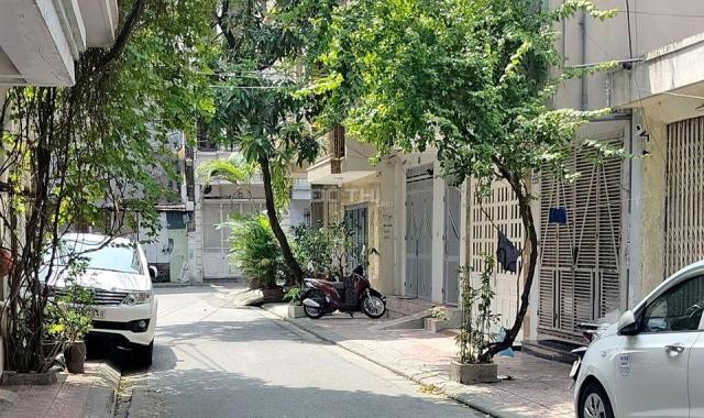 Bán gấp nhà Đặng Tiến Đông – 5 Tầng – 4 ngủ - chỉ 5.6 tỷ- ô tô đỗ cửa