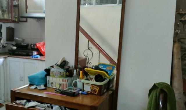 Giảm giá căn hộ mới ful đồ Lò Đúc 8m trên 25m, T2, mt 2m, 650 triệu Hai Bà Trưng.