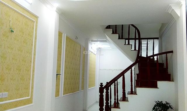 Bán nhà phố Thái Thịnh, 3 tầng, 55m2, chỉ 7,15 tỷ có thương lượng, ô tô 7 chỗ vào, Đống Đa quận